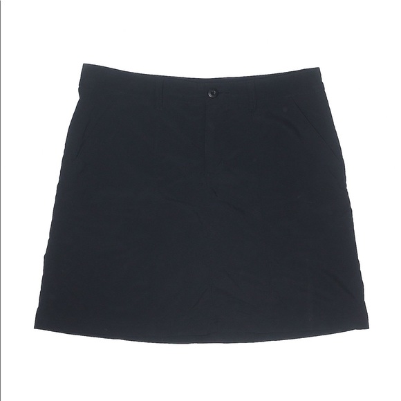 Patagonia Dresses & Skirts - Patagonia Stand Up Skirt with built in shorts
